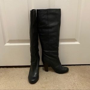 Dolce Vita Wendy black leather slouch boot size 6.5